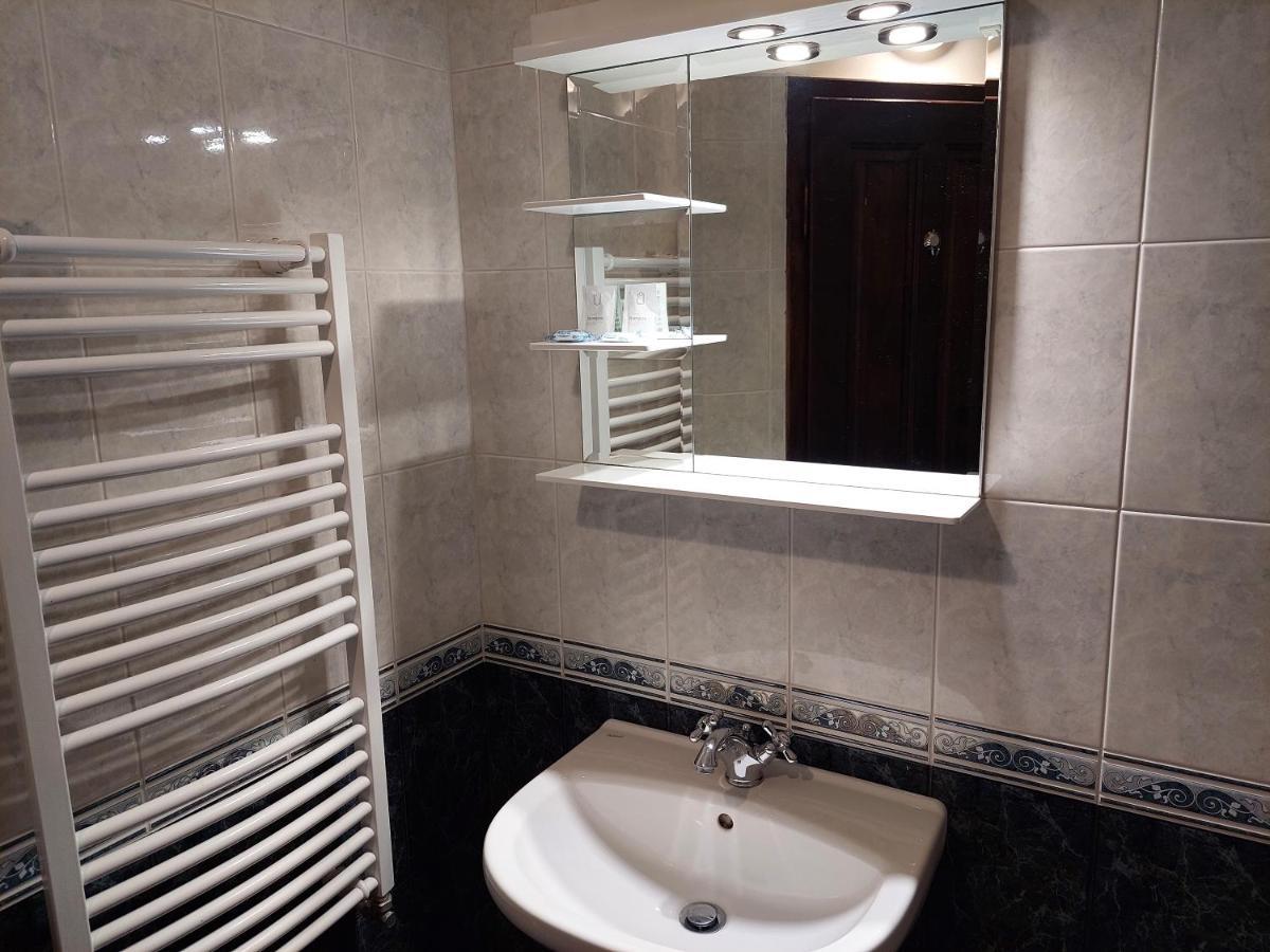 Guest Rooms Cheshmata Arbanasi Exterior photo