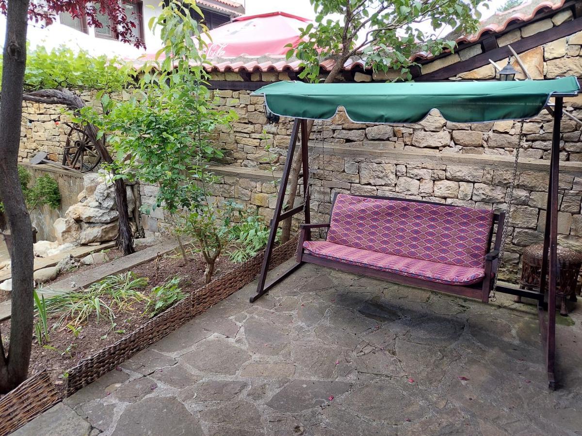 Guest Rooms Cheshmata Arbanasi Exterior photo